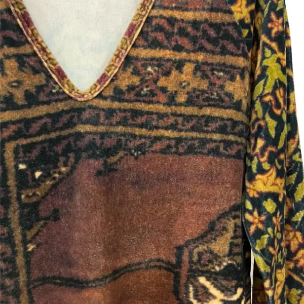 Belly Dance Long-Sleeve V-Neck T-Shirt